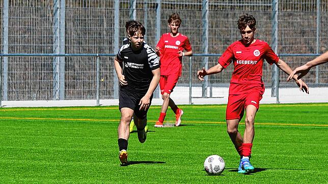 Bild 1: Unsere Bilder des B-Jugend-Duells zwischen dem SC Pfullendorf und der SG Orsingen-Nenzingen
