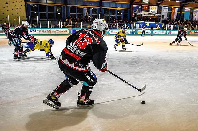 Bild 25: EHC Herrischried verliert 1:11 gegen den EHC Laufen – und wir haben Bilder!