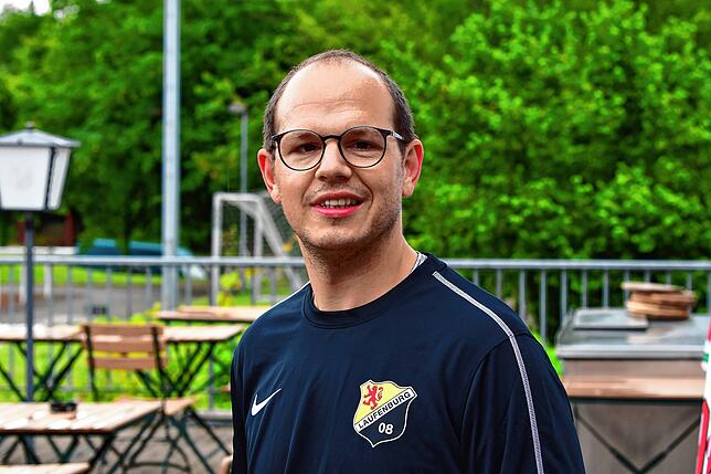 Alaa Eldin Atalla, Trainer SV 08 Laufenburg II: „Schnell war ich nie. Ich war eher der robuste Mann im Mittelfeld.“