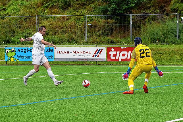 Bild 37: TuS Stetten kantert SG FC Wehr/Brennet mit 7:2 nieder &ndash; und wir haben Bilder!