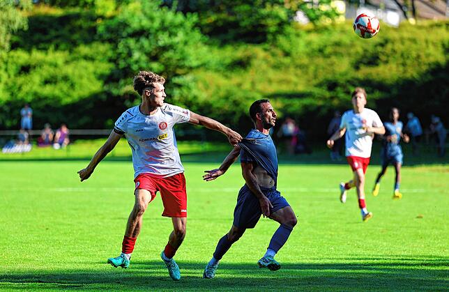 Bild 14: Unsere Bildergalerie vom Verbandsliga-Auftakt zwischen Südstern Singen und dem SC Pfullendorf