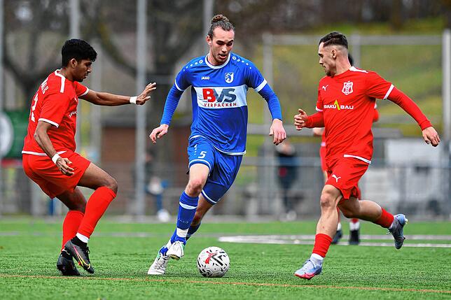Bild 11: FC Erzingen kassiert 1:3-Niederlage bei der U23 des Freiburger FC &ndash; und wir haben Bilder!