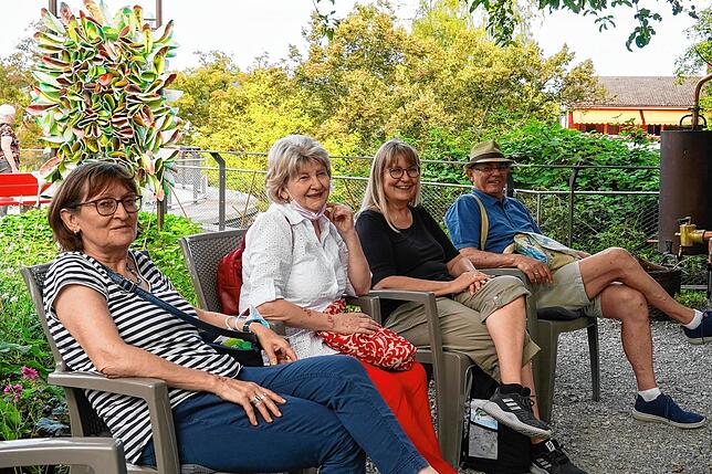 Cornelia Zaiser, Helga Busch, Gabriele Busch und Klaus Marx (von links) sind aus Hemmingen für einen Tagesausflug angereist.