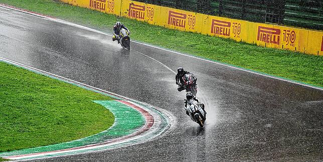 Besonders schwierige Wetterbedingungen herrschten bei den Abschlussrennen.