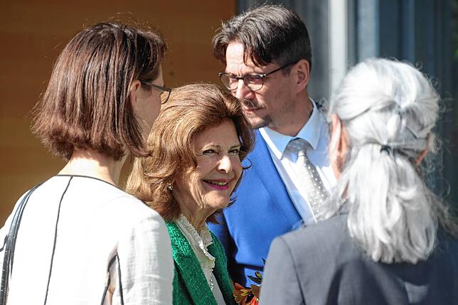 Bild 12: Königin Silvia besucht die Mainau: Die Bilder vom Besuch