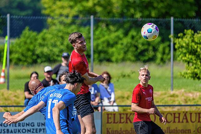 Bild 7: TuS Stetten siegt mit 2:1 beim FC Hochrhein – und wir haben Fotos!