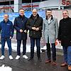 Sie freuen sich auf die Umgestaltung der Nordstadtfiliale der Sparkasse in der Hohenhewenstraße in Singen (von links): Ludwig ...