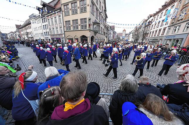 Bild 19: So schön war es am Dienstag beim großen Umzug in Villingen (Teil 2)
