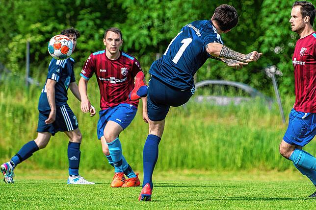 Bild 12: SV Obersäckingen gewinnt beim SV Albbruck mit 4:2 &ndash; und wir haben Bilder!