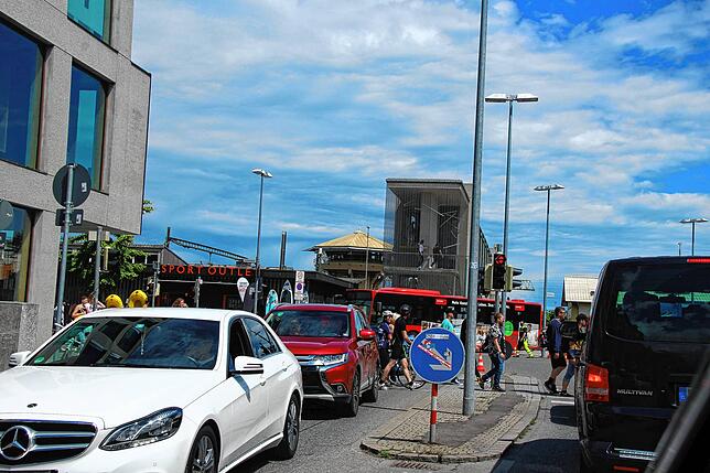 Die Bodanstraße am Samstagmittag.