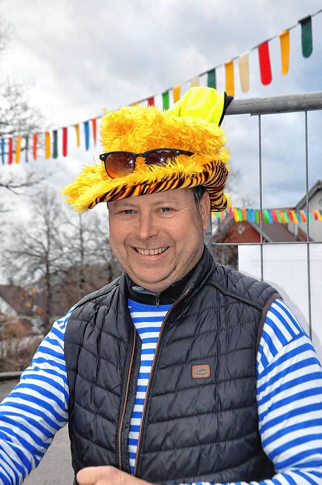 Bild 22: Fasnachtstreiben am &bdquo;Schmutzigen&ldquo; in Weilheim