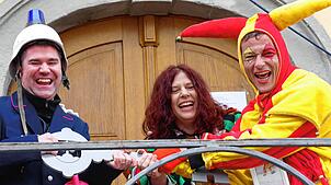 Bild : Die schönsten Bilder vom Schmotzigen in Hilzingen: Fasnacht 2025 mit buntem Treiben!