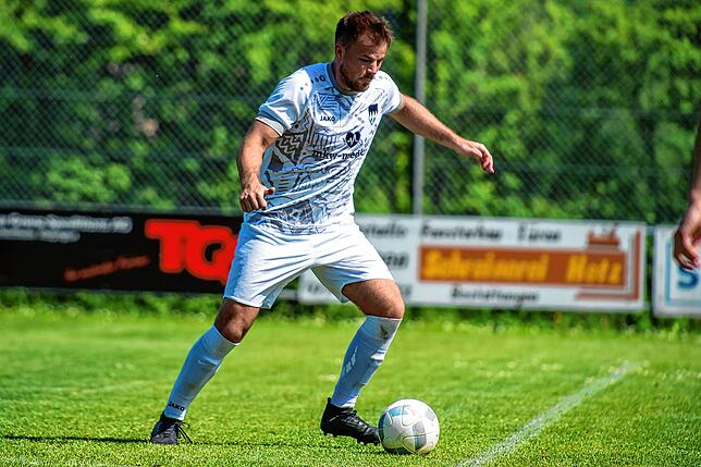 Bild 15: SV Eggingen überrascht mit 2:1-Sieg gegen Spitzenreiter FC Tiengen 08 II &ndash; und wir haben Bilder!