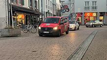 Bild : Bus auf Bestellung kommt an