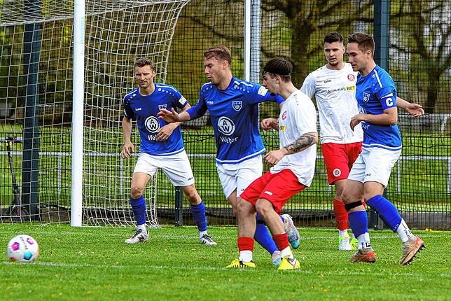 Bild 14: SC Markdorf besiegt SC Pfullendorf II mit 3:1. Wir waren mit der Kamera dabei!