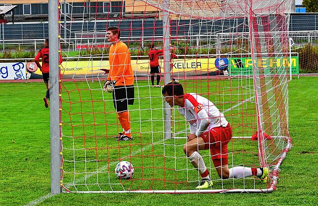 Bild 9: SV Jestetten besiegt den FC RW Weilheim mit 3:0 &ndash; und wir haben Bilder!