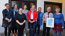 Personelle Veränderungen im Vorstand und Ehrungen bei Alt Waldshut: Simone Hofmann und Marion Maier (von links, wiedergewählte ...