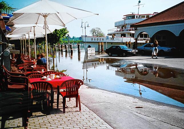 Bild 11: Hochwasser am Bodensee 1999: Diese Leserbilder zeigen das Ausmaß in Konstanz