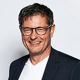 Wolfgang Häußler ist mit Markus Schubert für die Männergruppe des Turnvereins Nenzingen zuständig.