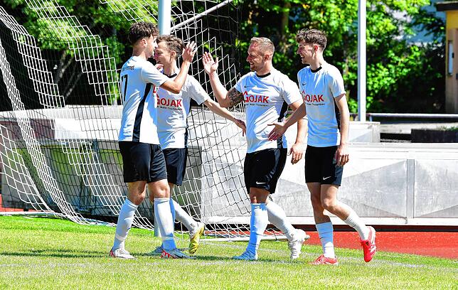 Bild 1: SG FC Wehr/Brennet setzt sich mit 6:1 gegen den SV BW Murg durch – und wir haben Fotos!