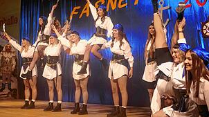 Ein Hauch von „Fluch der Karibik“ weht beim grandios dargebotenen Piraten-Showtanz der Hilbi-Mädels durch die Hohenzollernhalle. Bild: ...