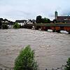 Naturgewalten: Beim Jahrhunderthochwasser 1999 wälzten sich durchschnittlich 4650 Kubikmeter Wasser pro Sekunde durch das Rheinbett.