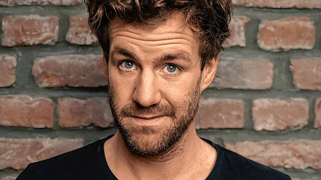 Nach dem erfolgreichen Abschluss seiner letzten Live-Tournee mit über 600.000 Zuschauern, zieht es Luke Mockridge auch 2023 wieder ...