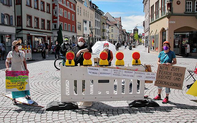 Bild 10: Liveticker zum Nachlesen: Zwei genehmigte und eine verbotene Kundgebung in Villingen &ndash; so lief der etwas andere Muttertag