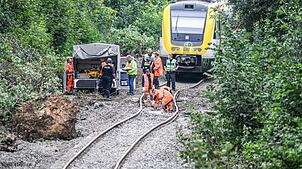 Drei Menschen kamen bei dem Unglück ums Leben - zwei davon Mitarbeiter der Bahn. (Archivbild)