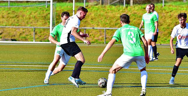Bild 11: SG FC Wehr/Brennet besiegt SG Mettingen/Krenkingen mit 5:1 – und wir haben Bilder!