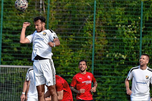 Bild 17: FC Hochrhein siegt mit 5:2 beim SV 08 Laufenburg II &ndash; und wir haben Bilder!