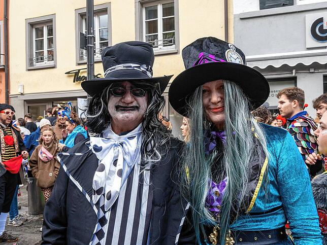 Bild 14: Schmotziger Dunschtig 2024: Tolle Kostüme und gute Laune auf der Marktstätte