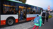 Bild : Die Waldsiedlung ist nicht mehr abgeschnitten. Endlich fährt wieder ein Bus Richtung Konstanz