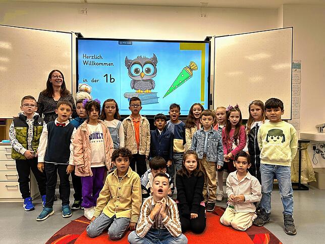 19 Mädchen und Jungen wurden in die Klasse 1b der Johann-Peter-Hebel-Schule in Tiengen eingeschult. Klassenlehrerin ist Annika Kühner.