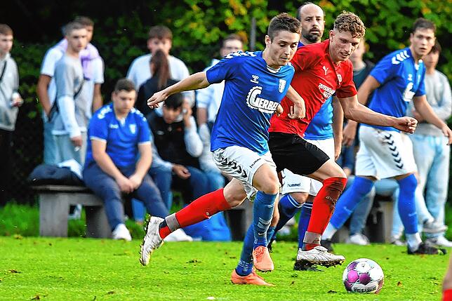 Bild 1: FC Hochrhein unterliegt klar mit 1:4 bei den SF Schliengen &ndash; und wir haben Bilder!