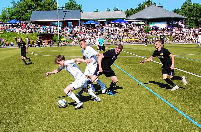 Bild 14: Die besten Bilder vom nervenaufreibenden Rückspiel um den Bezirksliga-Aufstieg in Schönwald