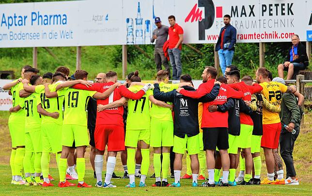 Bild 13: Die besten Bilder der Landesliga-Auftaktpartie Zwischen dem FC Radolfzell und dem TSV Singen