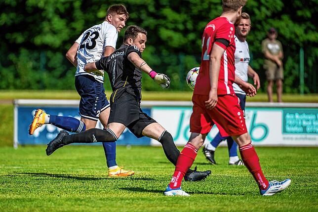 Bild 15: FC Schlüchttal gewinnt beim FC Wallbach mit 4:2 &ndash; und wir haben Bilder!