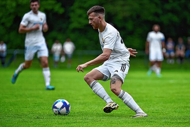 Bild 20: SV 08 Laufenburg verpasst den Aufstieg beim ESV Südstern Singen mit 1:4 – und wir haben Bilder!