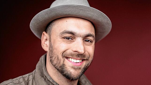 Max Mutzke tritt am Mittwoch, 6. Juli, beim Stimmen-Festival in Lörrach auf. Es ist sein erstes Konzert in der Region seit April 2019.