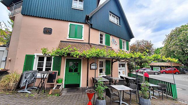 Der Biergarten vor dem Scharfen Eck in Allensbach.