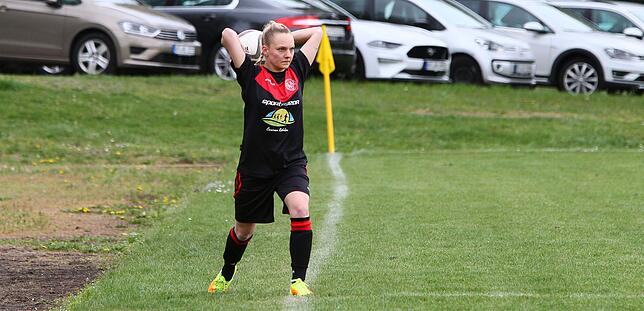 Bild 7: Fußballerinnen des SV Niederhof besiegen die SG Görwihl – und wir haben die Bilder!