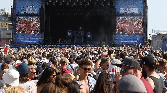 Wie sieht das Line-up beim Southside 2025 aus? Welche Bands stehen fest? Welche Bühnen gibt es? Alle Infos zu den Bands und zum ...
