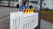 Die Absperrungen für die Fasnet stehen schon bereit, wie hier vor dem Oberen Tor.