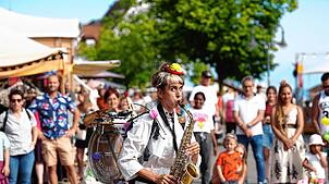 Konzerte, Theater, Kleinkunst: All das soll es auch dieses Jahr wieder beim Kulturufer geben. Hier ein Eindruck aus dem Jahr 2024.