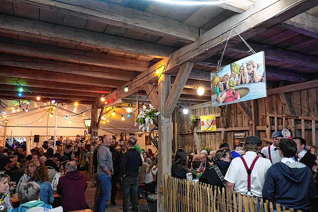 Bild 9: Birkendorfer Schopfschellenfest - Das sind die besten Bilder der Musiker