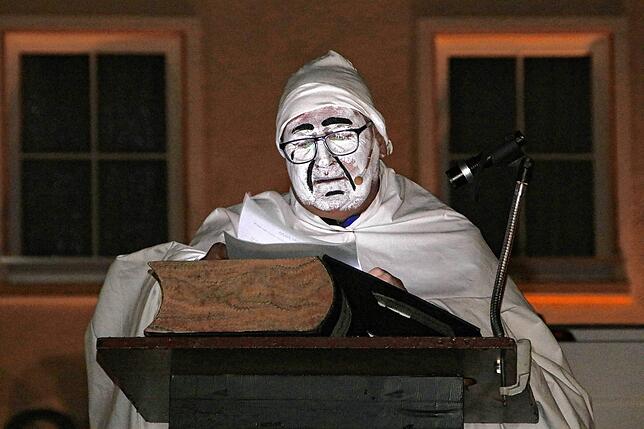 Oberhüüler Dirk Gottstein hatte wieder einiges zu erzählen, was während der Fasnacht so passiert ist.