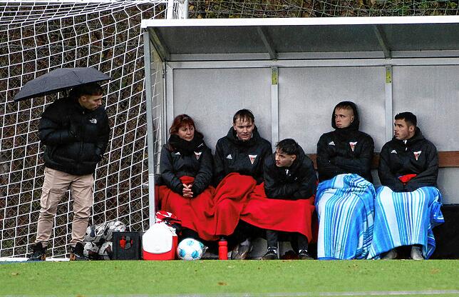 Bild 12: Letzte Aktion bringt FC Überlingen einen Punkt gegen FC Radolfzell. Wir haben die besten Bilder!