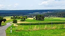 Wo sich Baar und Schwarzwald treffen: Die Straße von Dittishausen nach Unterbränd bietet einen weiten Ausblick und ist auch für ...