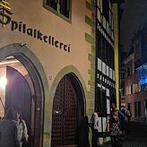 Hereinspaziert! Die Türen der Besenwirtschaft der Konstanzer Spitalkellerei öffnen sich nochmal für drei Wochen im Dezember 2024.